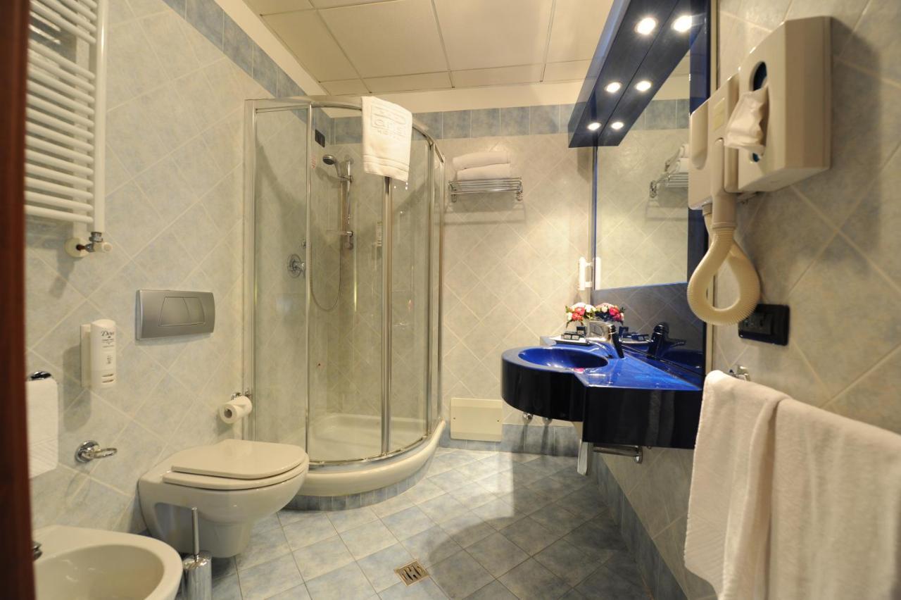Hotel Parisi Nichelino Dış mekan fotoğraf