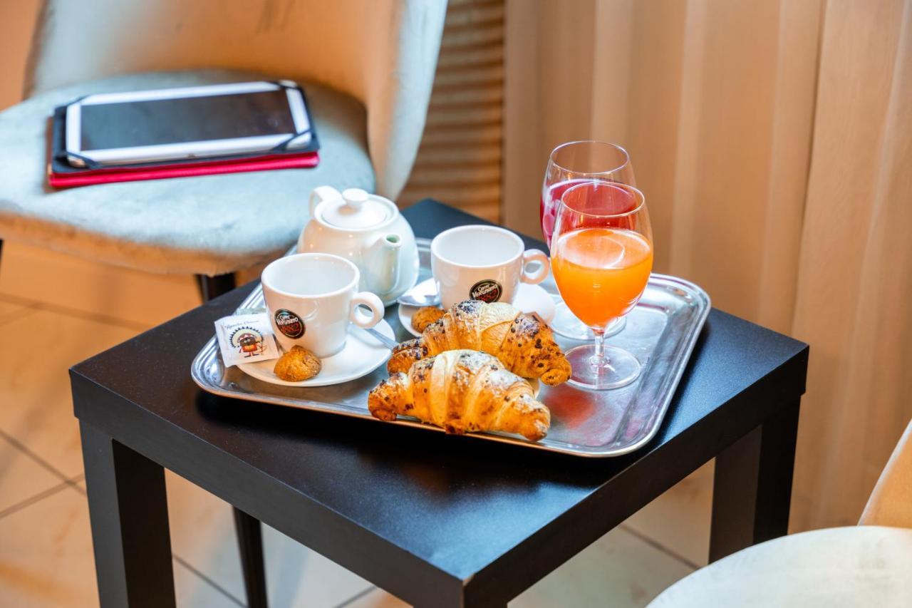 Hotel Parisi Nichelino Dış mekan fotoğraf